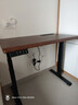 蘇木源 [京倉24H閃發(fā)] 電動(dòng)升降桌電腦電競桌臺式學(xué)習書(shū)桌實(shí)木辦公桌子 【插排款三節雙電機】黑胡桃色 100*60CM【加厚30mm桌面】 曬單實(shí)拍圖