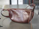 古森奴復古簡(jiǎn)約真皮馬鞍包頭層牛皮休閑寬肩帶單肩月牙包植鞣軟皮斜挎包 125-800302咖啡色 真皮馬鞍包 曬單實(shí)拍圖