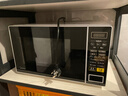 美的微波爐家用 700W火力全開(kāi) 360°均勻受熱 多功能面板 內置智能菜單 寶寶菜單 電子殺菌 M1-L213C M1-L213C 曬單實(shí)拍圖