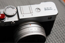 富士（FUJIFILM）X-E5／xe5 微單相機 無(wú)反相機 4020萬(wàn)像素 7檔五軸防抖 膠片模擬撥盤(pán) 6k30p視頻拍攝 銀色XF23F2.8鏡頭套機 曬單實(shí)拍圖