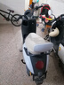 永久電動(dòng)摩托車(chē) 老國貨復古踏板長(cháng)續航智能解鎖通勤代步電動(dòng)車(chē)60V20Ah 天能電池【小龜系列 巖息灰】 曬單實(shí)拍圖