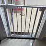 HOT PAPA樓梯護欄兒童安全門(mén)圍欄嬰兒攔門(mén)防護欄寶寶擋門(mén)口廚房寵物柵欄桿 適合寬度90-96cm 免打孔 升級款 曬單實(shí)拍圖