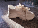 EXUELING老爹鞋女2025新款秋冬款踩屎感厚底耐磨顯腳小軟底減震跑步運動(dòng)鞋 米色 37 曬單實(shí)拍圖