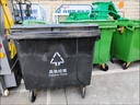 大號戶(hù)外環(huán)衛掛車(chē)垃圾桶660L大容量市政垃圾車(chē)清潔新款塑料桶 660升環(huán)衛加厚款-黑色帶輪無(wú)蓋 黑色 1L 曬單實(shí)拍圖