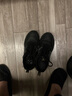 安踏男鞋革面防潑水跑步鞋男黑色輕便防滑休閑鞋春秋運動(dòng)鞋旅游鞋男 曬單實(shí)拍圖