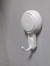 太力吸盤(pán)免打孔掛鉤粘鉤衛生間浴室門(mén)后書(shū)包掛鉤強力無(wú)痕掛衣鉤4個(gè)裝 曬單實(shí)拍圖