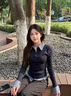 妙奕嘉黑色打底衫女春季內搭可外穿洋氣高級感新款修身長(cháng)袖t恤緊身上衣 假兩件復古格子襯衫領(lǐng)藏青打底 均碼 【建議80-120斤】 曬單實(shí)拍圖