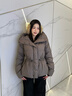 加拿大鵝（Canada Goose）【新品】Montgomery女士同色調徽標短款可收腰羽絨夾克 3042WT 9394 煙灰褐 S 曬單實(shí)拍圖