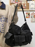 星昔2025新款大容量機車(chē)辣妹包美式復古高級感軟皮單肩托特包斜挎大包 黑色美式托特包 曬單實(shí)拍圖