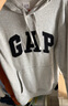 GAP男女裝春季款貼布繡logo連帽衫衛衣經(jīng)典上衣美版 灰色 868453 L 美碼 XL亞洲碼185/104A 曬單實(shí)拍圖