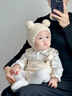 Kimmy英國嬰兒帽子秋冬季0-2歲寶寶男女兒童護耳毛線(xiàn)帽珊瑚絨可愛(ài)針織 米白 建議2個(gè)月~12個(gè)月(頭圍：44-48cm) 曬單實(shí)拍圖