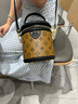 香港正品2026新款發(fā)財桶輕奢高級感女包手提百搭斜挎真皮圓桶包 老花咖啡大號 曬單實(shí)拍圖