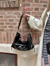 蔻一（Cnoles）晴川包包女新款油蠟牛皮通勤托特包女大容量斜挎hobo包 黑色-品牌奢侈品 曬單實(shí)拍圖