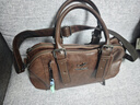 真皮復古個(gè)性枕頭包女2025新款百搭手提包時(shí)尚通勤單肩斜挎包女包 棕色 曬單實(shí)拍圖