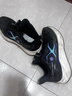特步（XTEP）兒童童鞋男童科技運動(dòng)鞋革面軟底旋轉扣跑鞋 黑/紫外光 36 曬單實(shí)拍圖