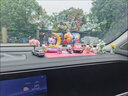 LZJV汽車(chē)太陽(yáng)能搖頭擺件HelloKitty卡通女車(chē)載高檔中控臺車(chē)內裝飾用品 粉月亮KT+KT粉墊 曬單實(shí)拍圖