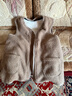 老爺車(chē)羊毛馬甲男女士真皮毛一體坎肩真毛中老年人加厚棉背心保暖馬夾 卡其米色短羊毛（內膽可拆卸） 4XL (110-130斤) 曬單實(shí)拍圖
