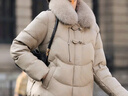 鴨鴨（YAYA）媽媽裝羽絨服女短款2024年冬季新款中老年洋氣狐貍毛領(lǐng)保暖外套XD 卡其灰色 165/88A(L) 曬單實(shí)拍圖