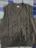 佐丹奴針織馬甲女秋冬新款絞花鏤空寬松V領(lǐng)疊穿針織背心05355710 曬單實(shí)拍圖