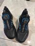 安踏兒童運動(dòng)鞋男大童鞋2025秋季新款潮流防滑時(shí)尚耐磨星火籃球鞋 黑/法翠藍-2 35 腳長(cháng)約22cm 曬單實(shí)拍圖