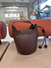 香奈小香2025新款復古南瓜包女真皮水桶包磨砂牛皮感托特包單肩斜挎包 1棕色 曬單實(shí)拍圖