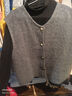 溫柔系單排扣小金扣子氣質(zhì)百搭針織馬甲背心女疊穿內搭坎肩上衣女 灰色 XL 【建議115-130斤】 曬單實(shí)拍圖