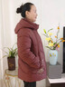 梵花秀（fanhuaxiu）媽媽冬裝刺繡棉衣中長(cháng)款羽絨棉服2025新款中老年人女奶奶秋冬棉襖 酒紅 品牌棉衣 XL 建議穿105-120斤 曬單實(shí)拍圖