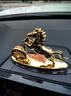 法蘭博（FLAMBO）一路平安鹿汽車(chē)擺件高檔創(chuàng  )意車(chē)內飾品車(chē)上香水高級感車(chē)載香薰禮物 一鹿平安-尊貴金（太陽(yáng)能加大升級款） 曬單實(shí)拍圖