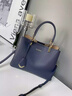 Reessy奢侈品牌包包女包手提包女大容量2026新款單肩媽媽包中年生日禮物 藏藍色(禮盒裝) 曬單實(shí)拍圖