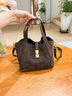 caibukaier包包女包秋冬新款水桶包斜挎單肩手提包實(shí)用生日禮物送女友送老婆 【咖啡色】高級感送女朋友高檔 曬單實(shí)拍圖