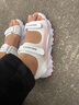鴻星品尓克運動(dòng)涼鞋女2026年新款夏季百搭松糕厚底小碼34女鞋防滑軟底沙 粉色 38 曬單實(shí)拍圖