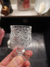 創(chuàng  )意復古刻花小酒杯玻璃杯迷你清酒杯高腳杯ins風(fēng) 刻花小酒杯6只 曬單實(shí)拍圖