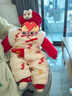 優(yōu)奇滿(mǎn)月寶寶衣服秋冬季嬰兒過(guò)年喜慶拜年連體衣保暖加厚百天周歲禮服 曬單實(shí)拍圖