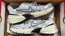 耐克（NIKE） 女鞋 V2K RUN 復古休閑運動(dòng)跑步鞋時(shí)尚百搭老爹鞋 FD0736-100 36.5 曬單實(shí)拍圖