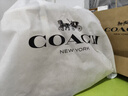 蔻馳（COACH）【禮物】【官方】奧萊女士女包經(jīng)典標志CITY拉鏈托特包老花city30 沙黃色/粉筆白色（新版） 曬單實(shí)拍圖