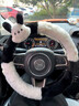 OEMG方向盤(pán)套冬季可愛(ài)帕恰狗汽車(chē)保暖毛絨男女卡通網(wǎng)紅防滑車(chē)把套女神 帕恰狗【白黑】長(cháng)毛【通用38cm】 曬單實(shí)拍圖