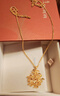 周生生足金樹(shù)葉型黃金吊墜女款 項墜不含素金項鏈 50461P計價(jià) 3.25克 曬單實(shí)拍圖