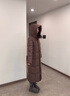 波司登（BOSIDENG）25新款90鵝絨羽絨服商場(chǎng)熱賣(mài)同款女長(cháng)款連帽保暖外套B250244174 燕麥暖咖|7E83 S 160/84A 體重約100-110斤 曬單實(shí)拍圖