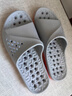 德國老人防滑拖鞋室內家居浴室洗澡專(zhuān)用中老年鏤空漏水防涼拖鞋男 灰橘（防滑漏水） 20 34 S碼（34碼-36碼腳可穿） 曬單實(shí)拍圖