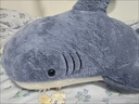 安迪泰網(wǎng)紅可愛(ài)鯊魚(yú)睡覺(jué)抱枕毛絨玩具床上抱著(zhù)靠墊玩偶布娃娃女生日禮物 睡眠鯊魚(yú)藍色 61厘米 曬單實(shí)拍圖