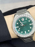 范思哲（VERSACE）男表瑞士希臘回紋摩登盤(pán)面石英男表綠水鬼男士手表新年禮物送男友 VE2T00322 熒光墨綠42mm 曬單實(shí)拍圖