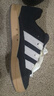 adidas「鯊魚(yú)面包鞋」ADIMATIC經(jīng)典運動(dòng)板鞋男女阿迪達斯三葉草   黑色/白色   42 曬單實(shí)拍圖