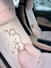 齊選汽車(chē)坐墊冬季毛絨車(chē)載座墊可愛(ài)卡通羊羔絨頭枕腰靠套裝車(chē)內裝飾女 羊羔絨小兔-后排坐墊靠背三件套 曬單實(shí)拍圖