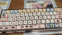 AINBELL【Base68-蠟筆小新】三麗鷗客制化機械鍵盤(pán)三模熱插拔DIY創(chuàng  )意高顏值無(wú)線(xiàn)藍牙可愛(ài)卡通女生辦公鍵盤(pán) 【Base68限定款-蠟筆小新】客制化風(fēng)格定制 星黛軸【輕柔線(xiàn)性-37g觸發(fā)】 曬單實(shí)拍圖