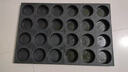 滿(mǎn)弓高品質(zhì)雞蛋糕老式模具拔絲不沾無(wú)水商用烤盤(pán)圓形多款脆皮橢圓梅花 圓-24連模具 曬單實(shí)拍圖