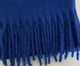 眺德高馬海毛圍巾女冬季克萊因藍流蘇大披肩軟糯加厚保暖圍脖純色圍巾男 克萊因藍丨參考38*220CM 曬單實(shí)拍圖