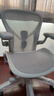 赫曼米勒（HERMAN MILLER）Aeron 座椅 礦石白電腦椅人體工學(xué)座椅辦公椅 甄享款-鍛面底座 中號 曬單實(shí)拍圖