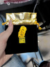 中宋珠寶黃金八方來(lái)財手機貼紙金片足金999新年馬跨年禮物送女友 2mg;八方來(lái)財【絨布袋】 曬單實(shí)拍圖