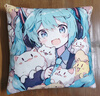 致可初音未來(lái)抱枕Miku二次元動(dòng)漫枕頭卡通游戲周邊靠枕fufu生日禮物 1-雙面同圖 35x35厘米 曬單實(shí)拍圖
