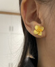 周生生 足金繡球花黃金耳釘 生生有囍結婚套裝 三金 86594E  計價(jià) 4.17克(含工費200元) 曬單實(shí)拍圖
